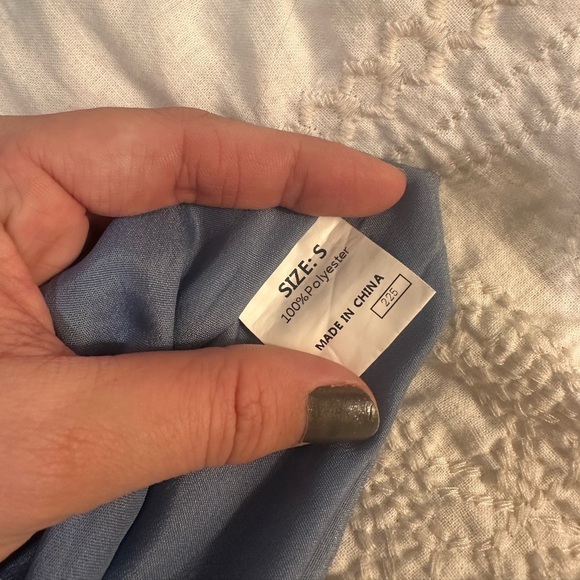 Blue Floral Maternity Dress - Picture 3 of 4